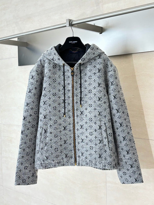 Louis Vuitton Sweatshirt à capuche réversible Monogram — Laine et soie double-face