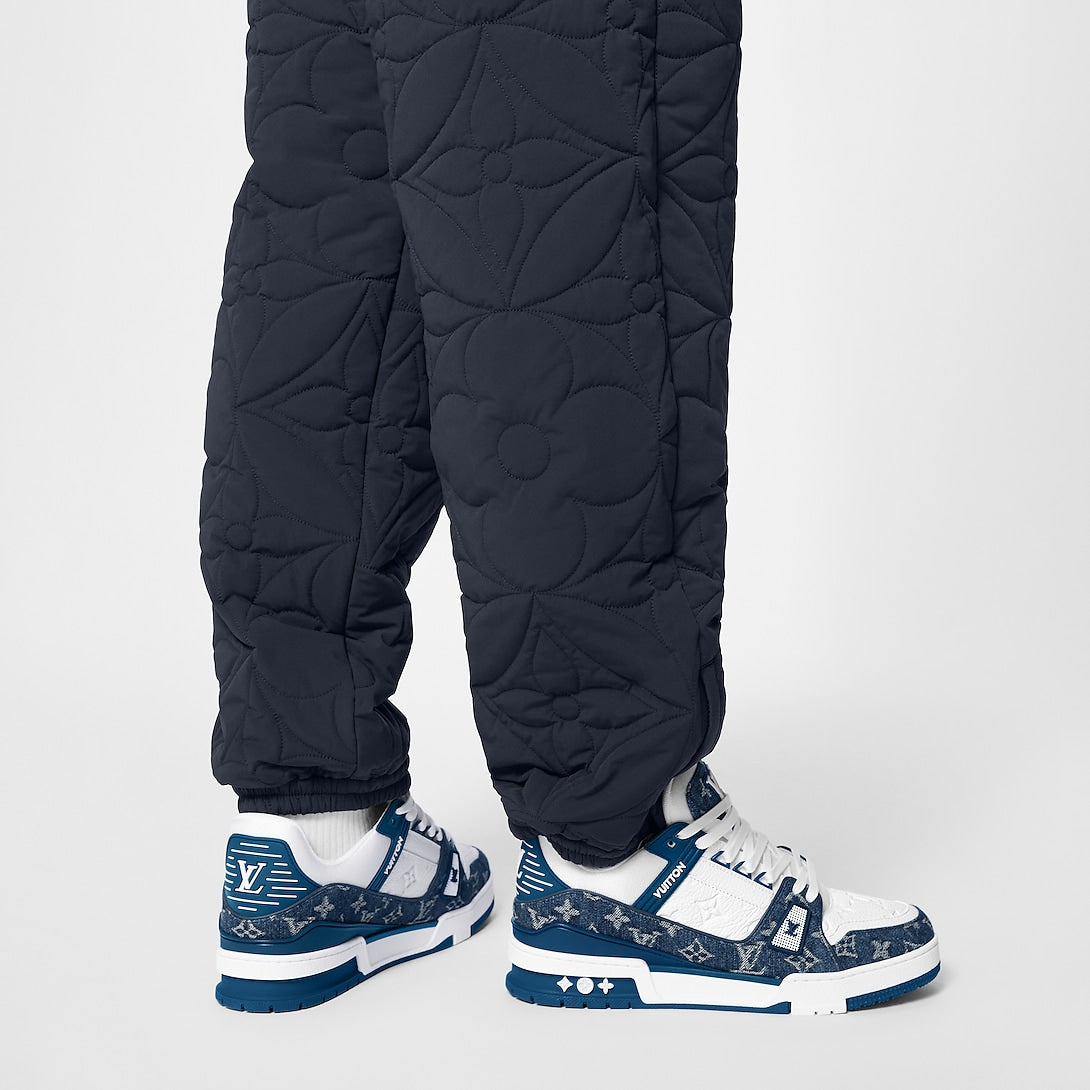 LOUIS VUITTON — Sneaker LV Trainer, denim Monogram et cuir de veau grainé, Bleu