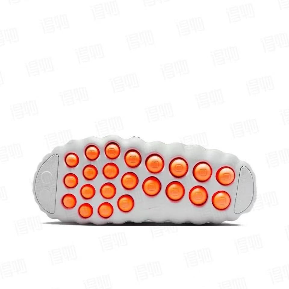 NIKE MIND – BLANC AVEC TECHNOLOGIE DE CONFORT