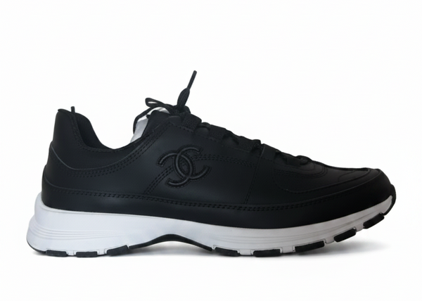 CHANEL — Sneakers CC Cuir Noir & Semelle Blanche