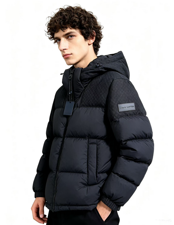 LOUIS VUITTON — Doudoune à capuche, nylon mat, Noir