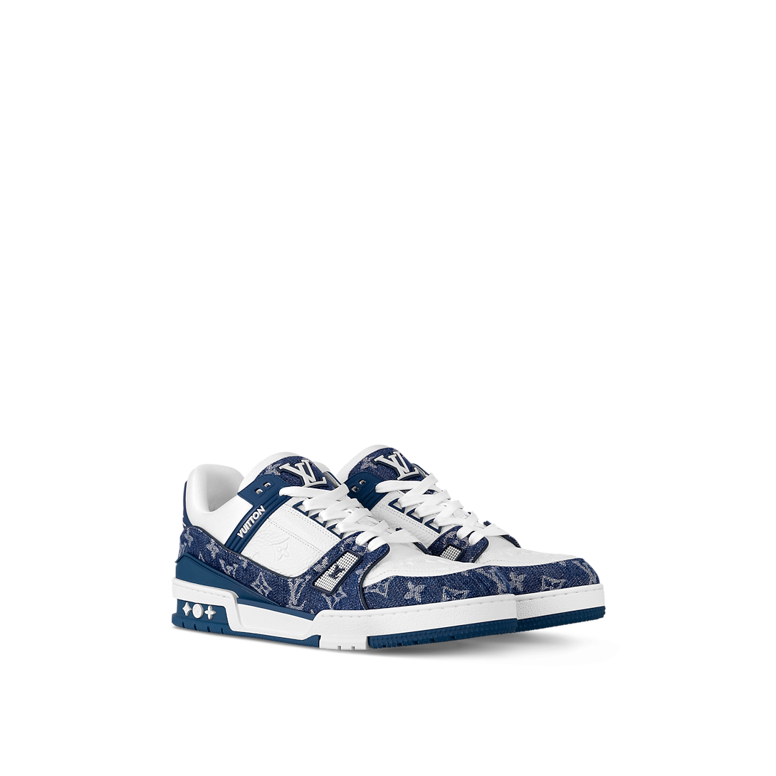 LOUIS VUITTON — Sneaker LV Trainer, denim Monogram et cuir de veau grainé, Bleu