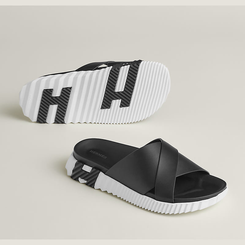 HERMÈS SANDALE CHYPRE BOUNCING – NOIR ET BLANC