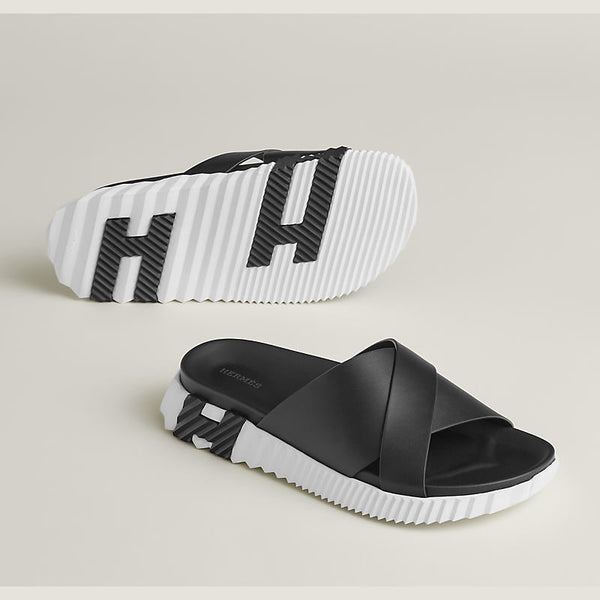 HERMÈS SANDALE CHYPRE BOUNCING – NOIR ET BLANC