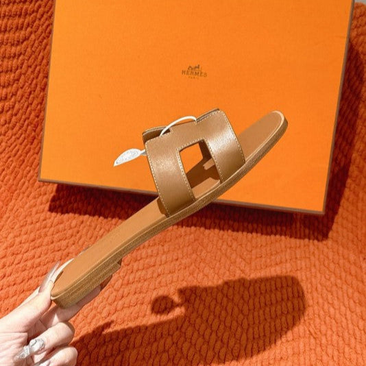 HERMÈS SANDALE ORAN – GOLD