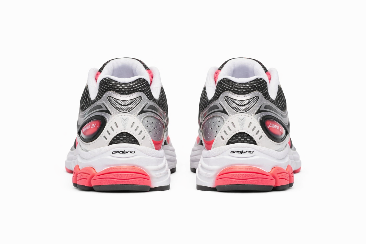 SAUCONY PROGRID OMNI 9 OG PINK
