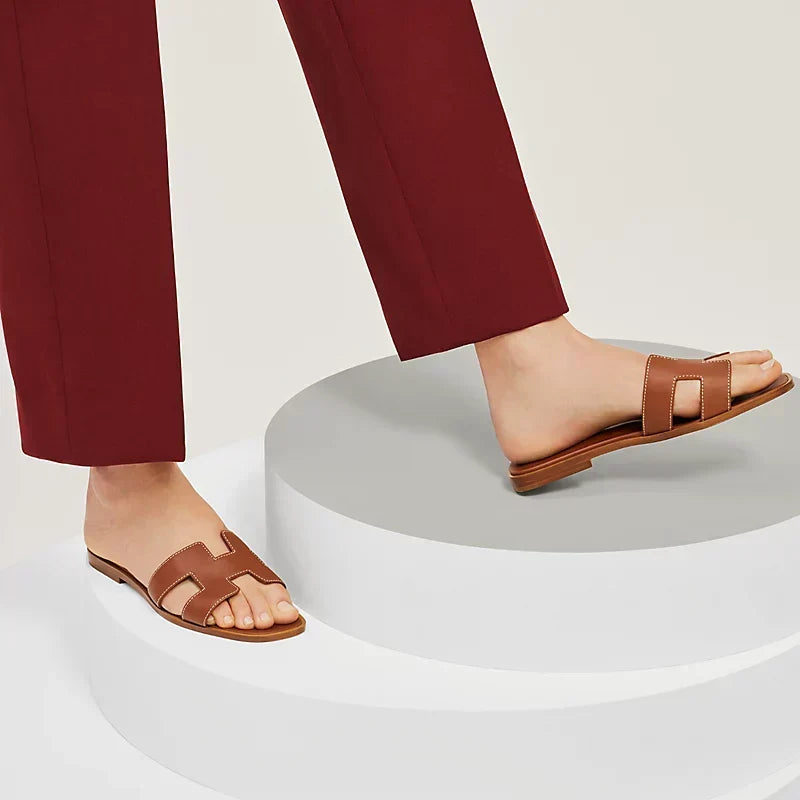 HERMÈS SANDALE ORAN – GOLD