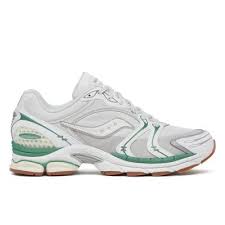 SAUCONY PROGRID OMNI 9 – WHITE / GREY / GREEN